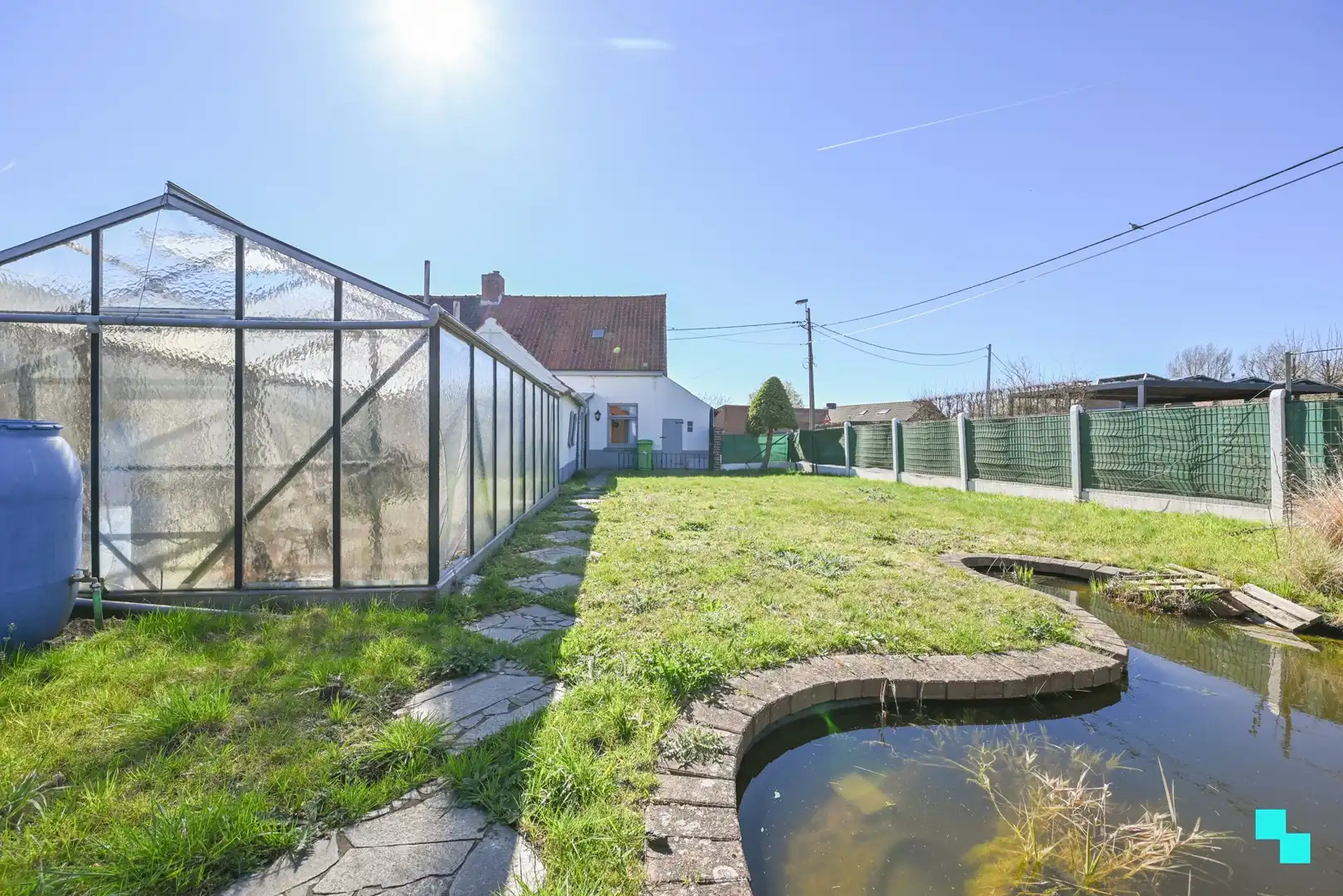 Te renoveren woonst landelijk gelegen tussen Izegem en Ardooie foto 5