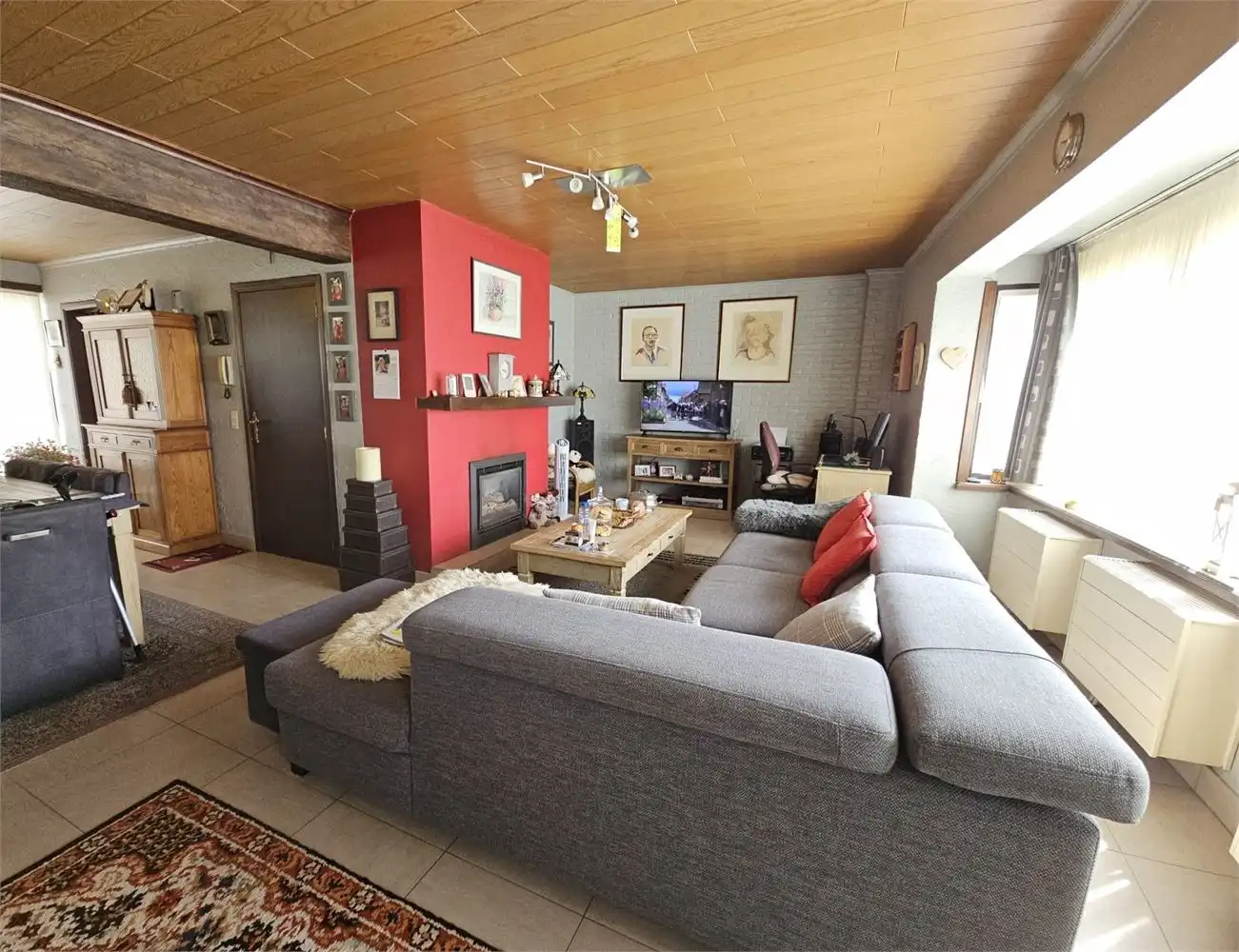 Handelsgelijkvloers aan de voet van de Muur foto 17