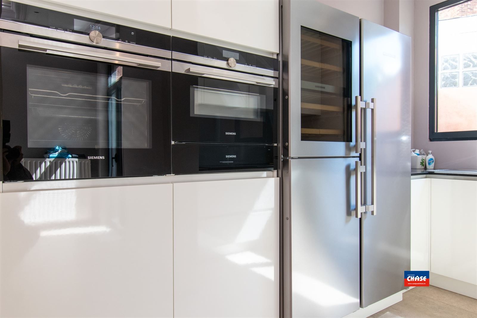 Karaktervolle burgerwoning met 4 ruime slaapkamers en stadstuin foto 11