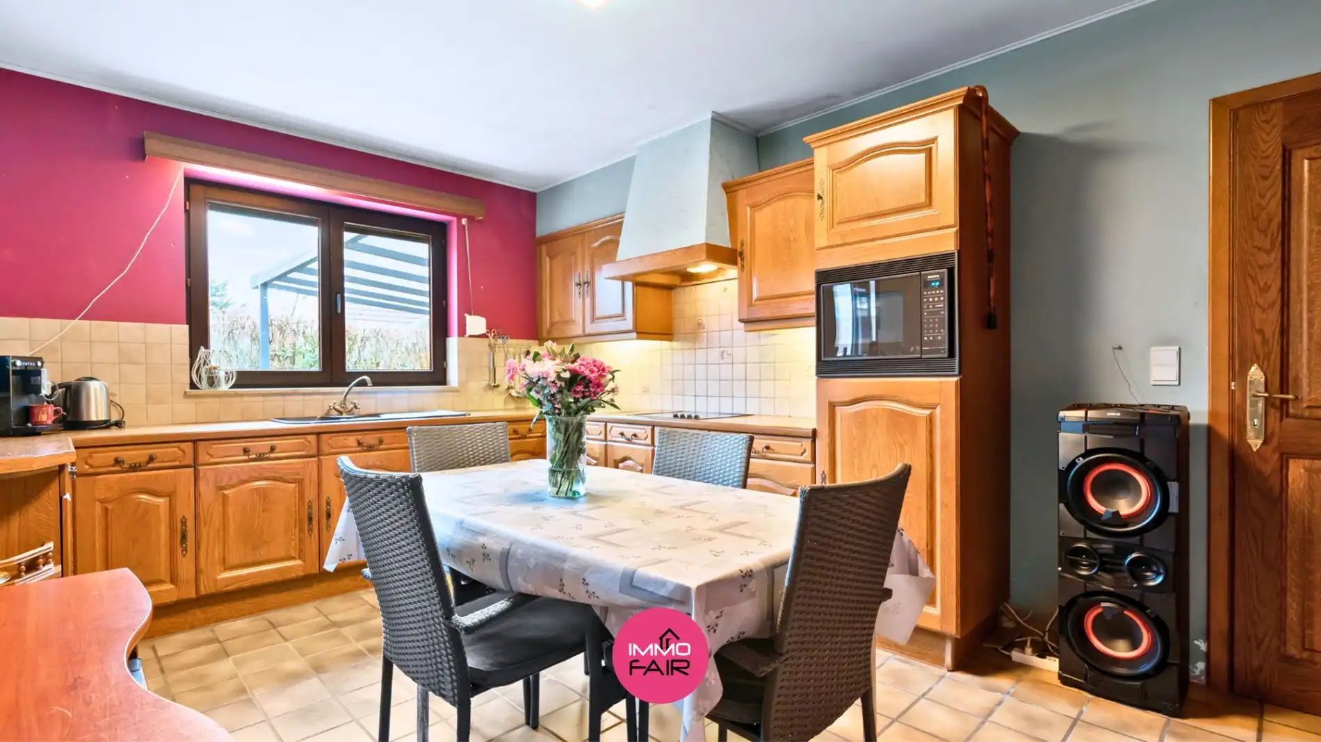  Vrijstaande woning in doodlopende straat in Mopertingen!  foto 6