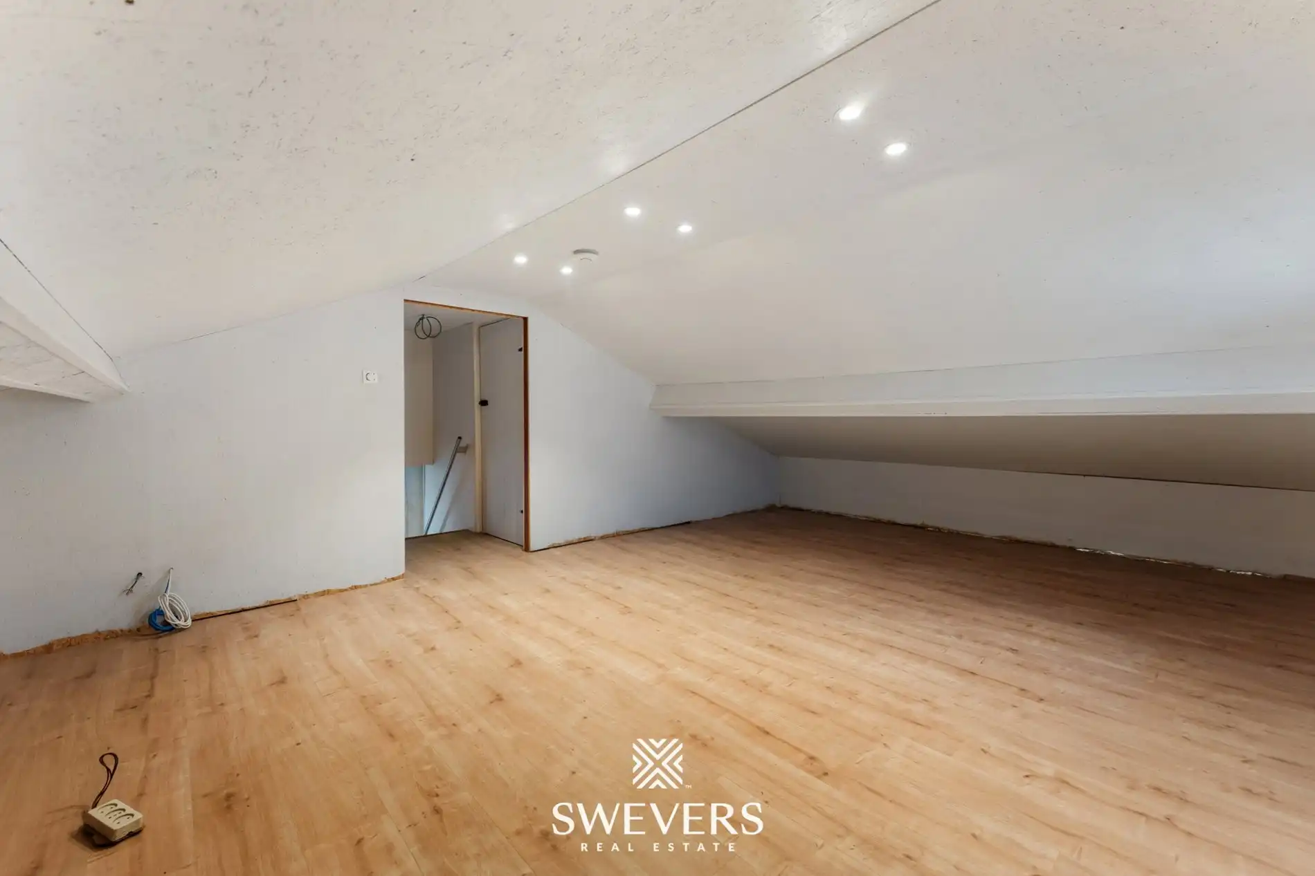 Open bebouwing met 3 slaapkamers, ruime zolder (21 m²) en inpandige garage in Beringen foto 24
