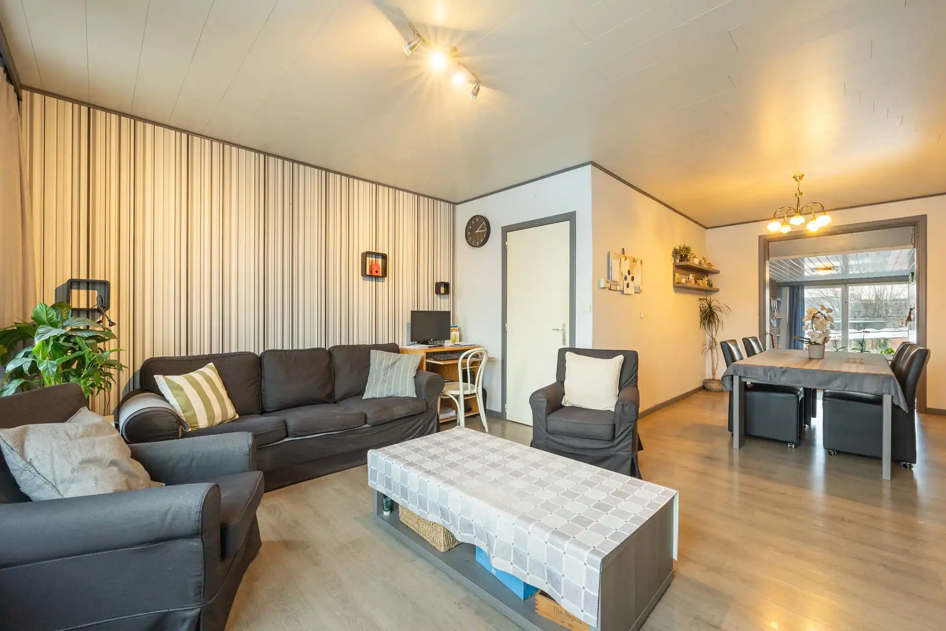 Ruime bel-étagewoning met tuin op toplocatie in Wilrijk! foto 9