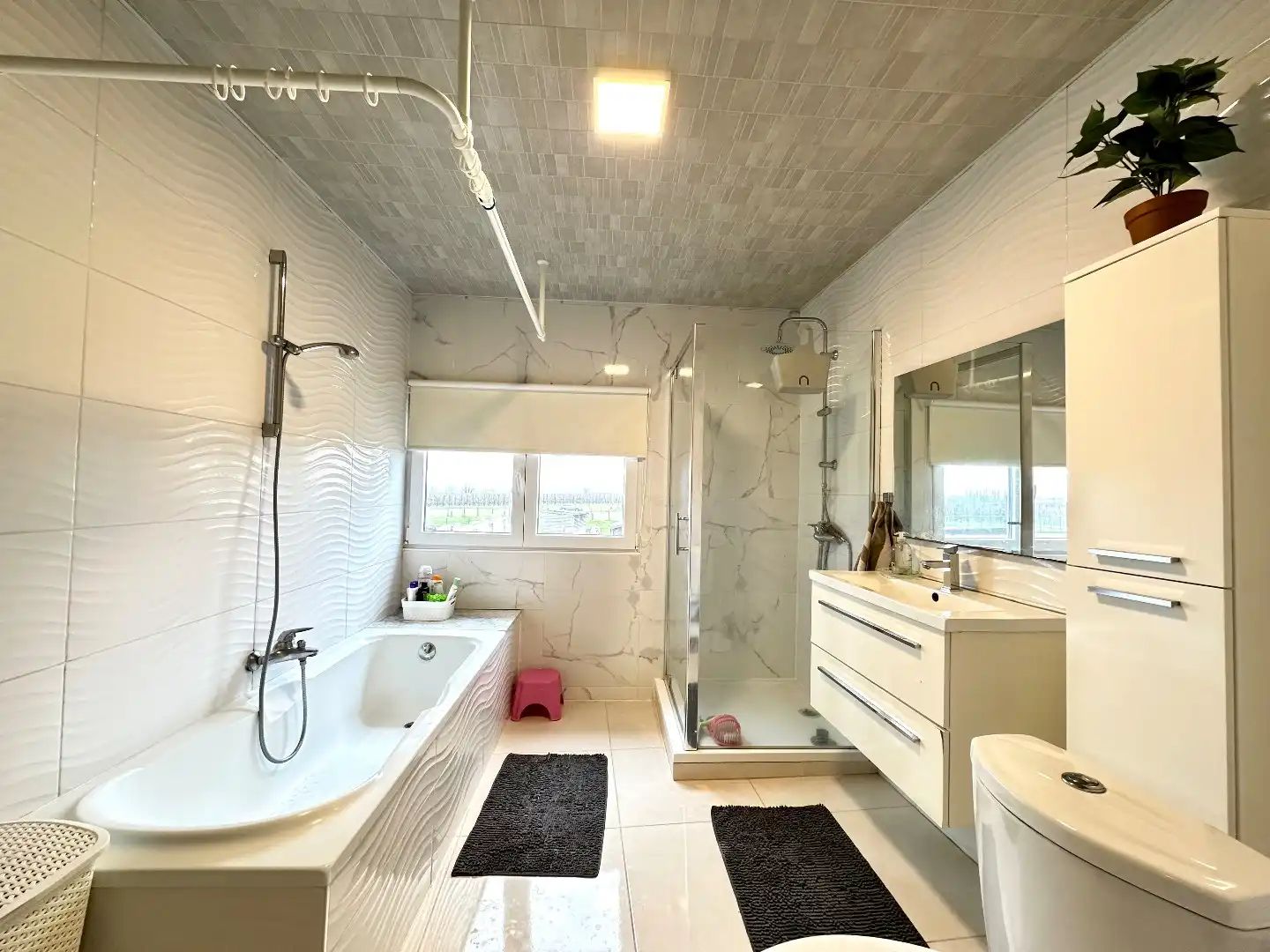 Ruime woning met tuin, terras en 3 slaapkamers in Tongeren-Borgloon foto 14