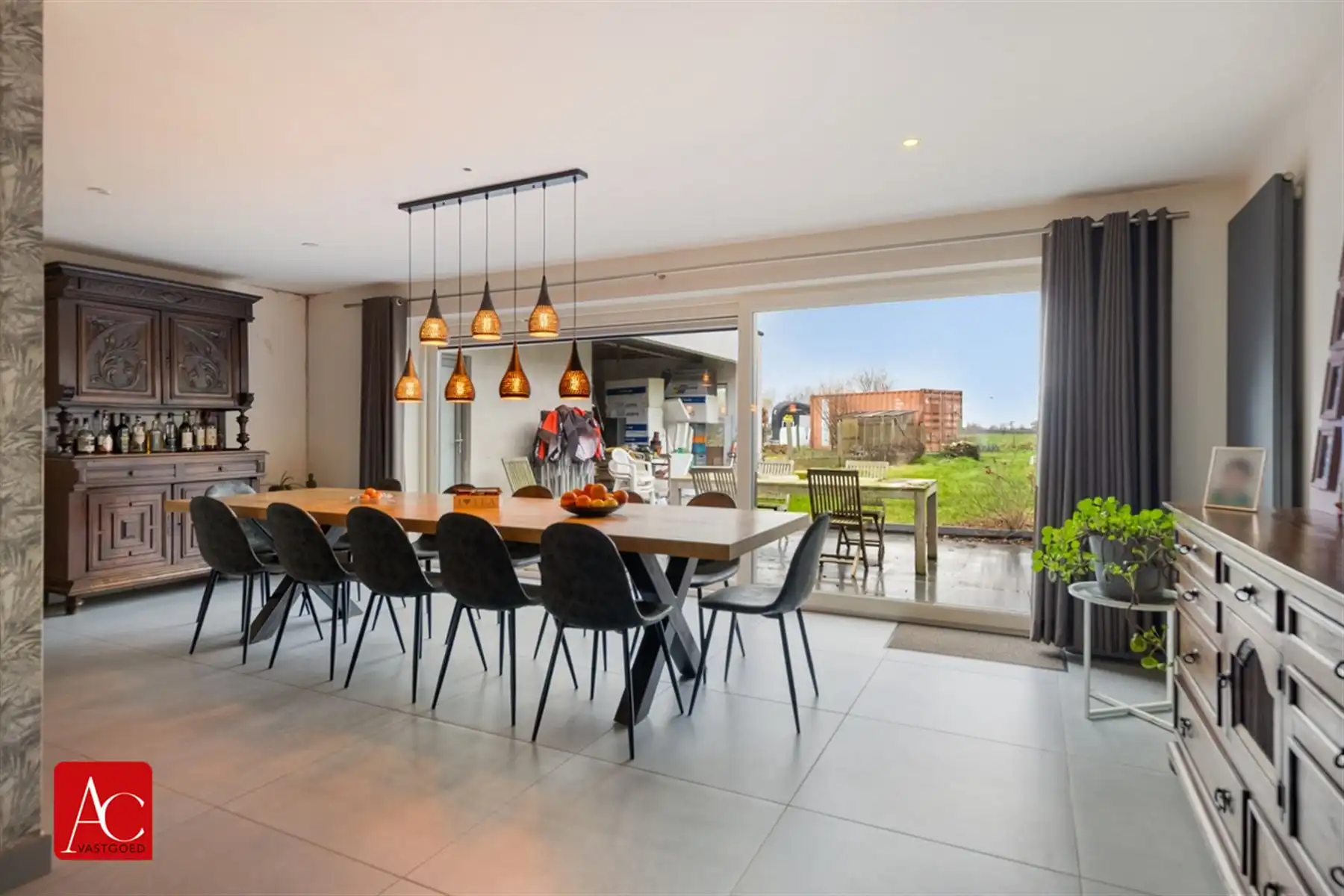 Halfopen bebouwing met prachtig uitzicht foto 8