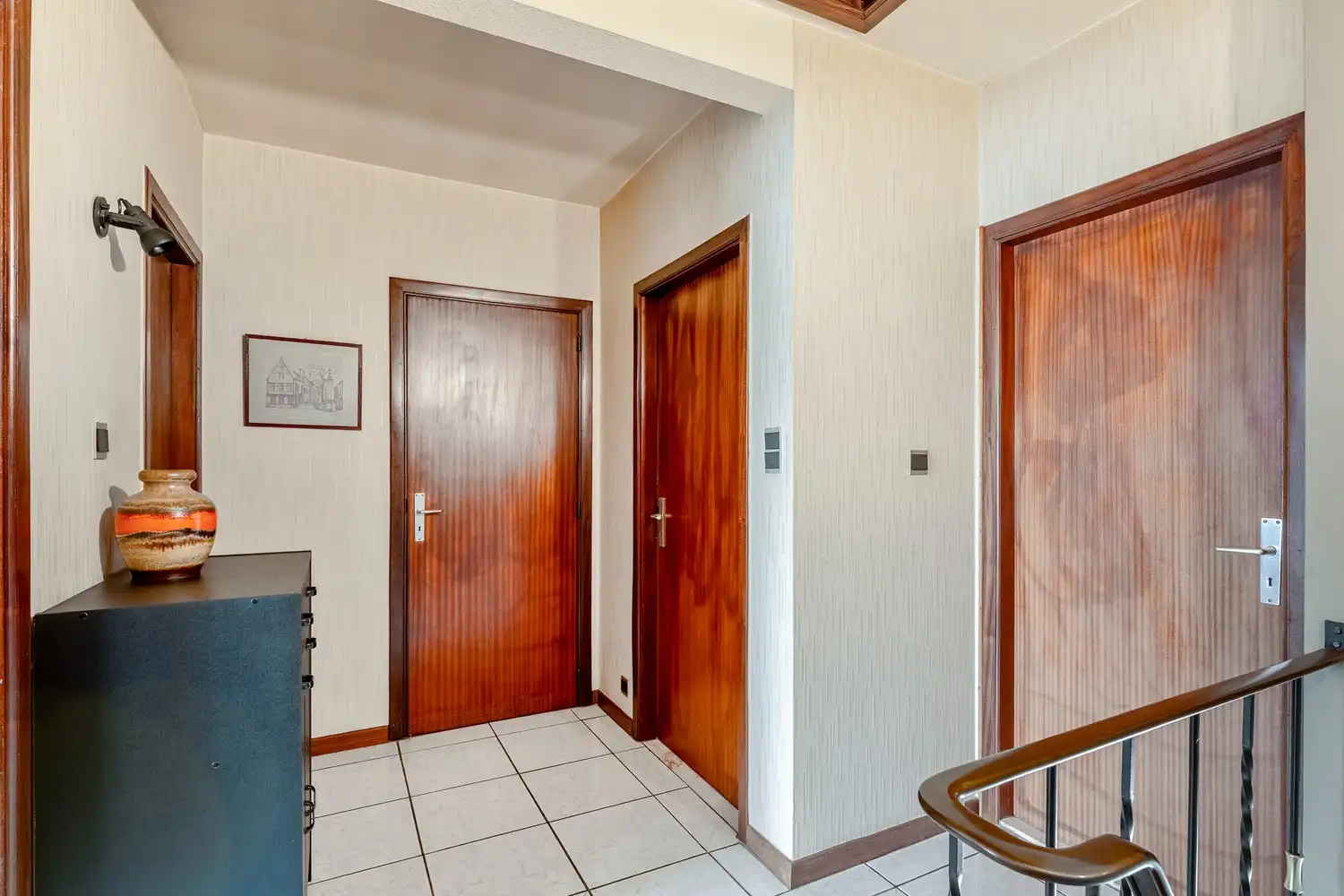Zeer goed onderhouden en instapklare woning met drie slaapkamers, gezellige stadstuin en achter gelegen garage te Wijgmaal ! foto 12
