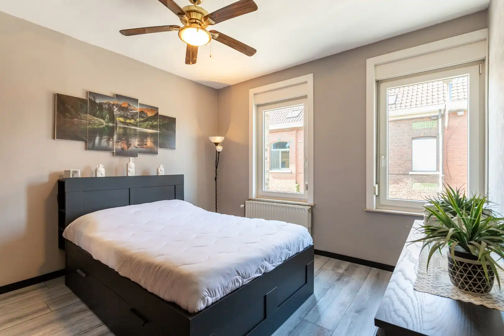 Instapklare woning met 2-3 slpk en tuin foto 16