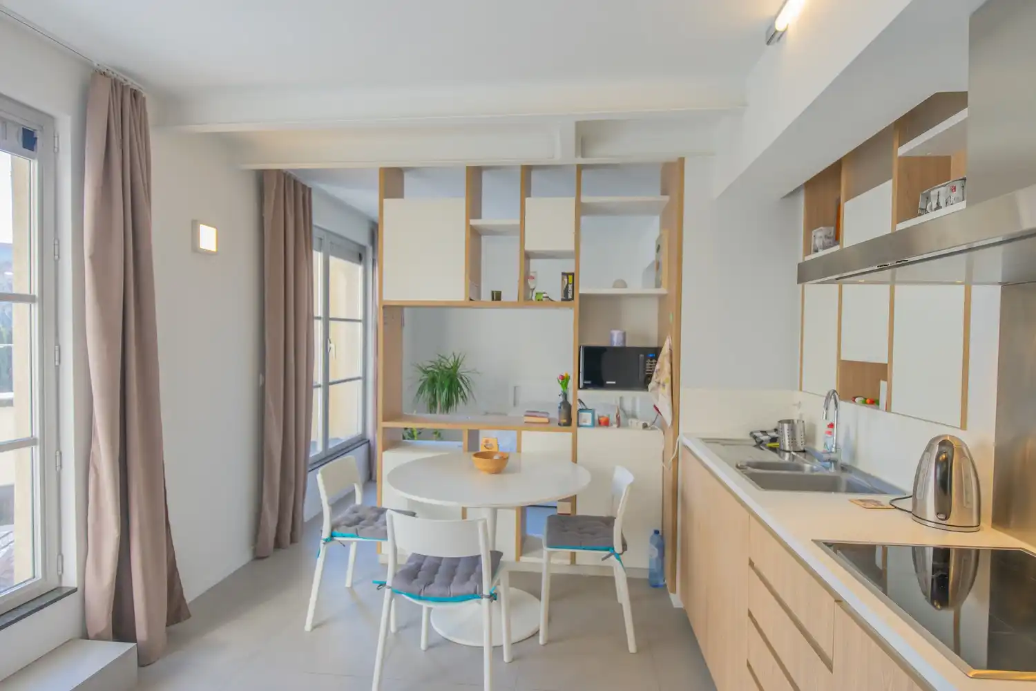 Modern appartement op wandelafstand van het station foto {{pictureIndex}}