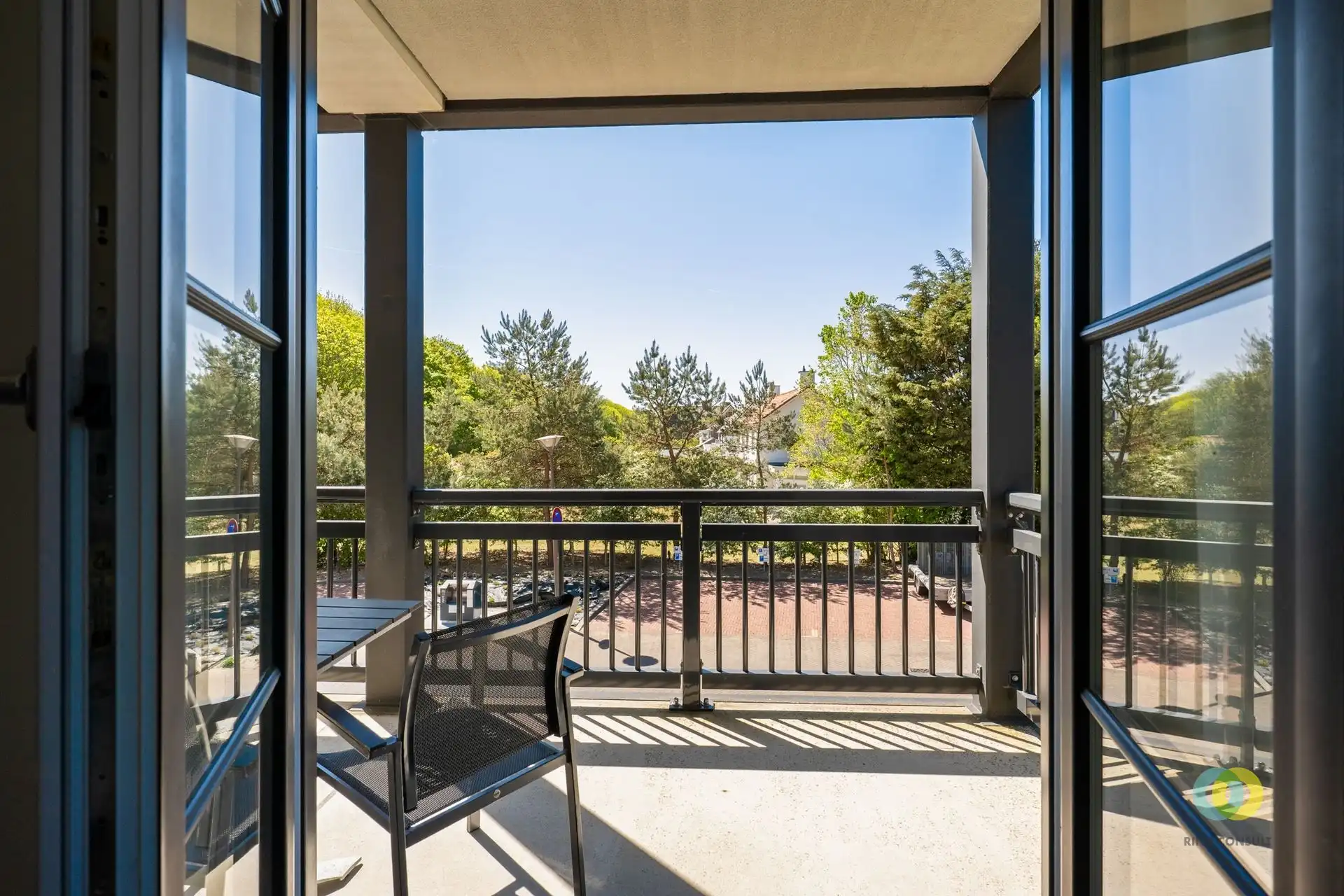 Gezellig appartement met mooi terras in Cadzand foto 6