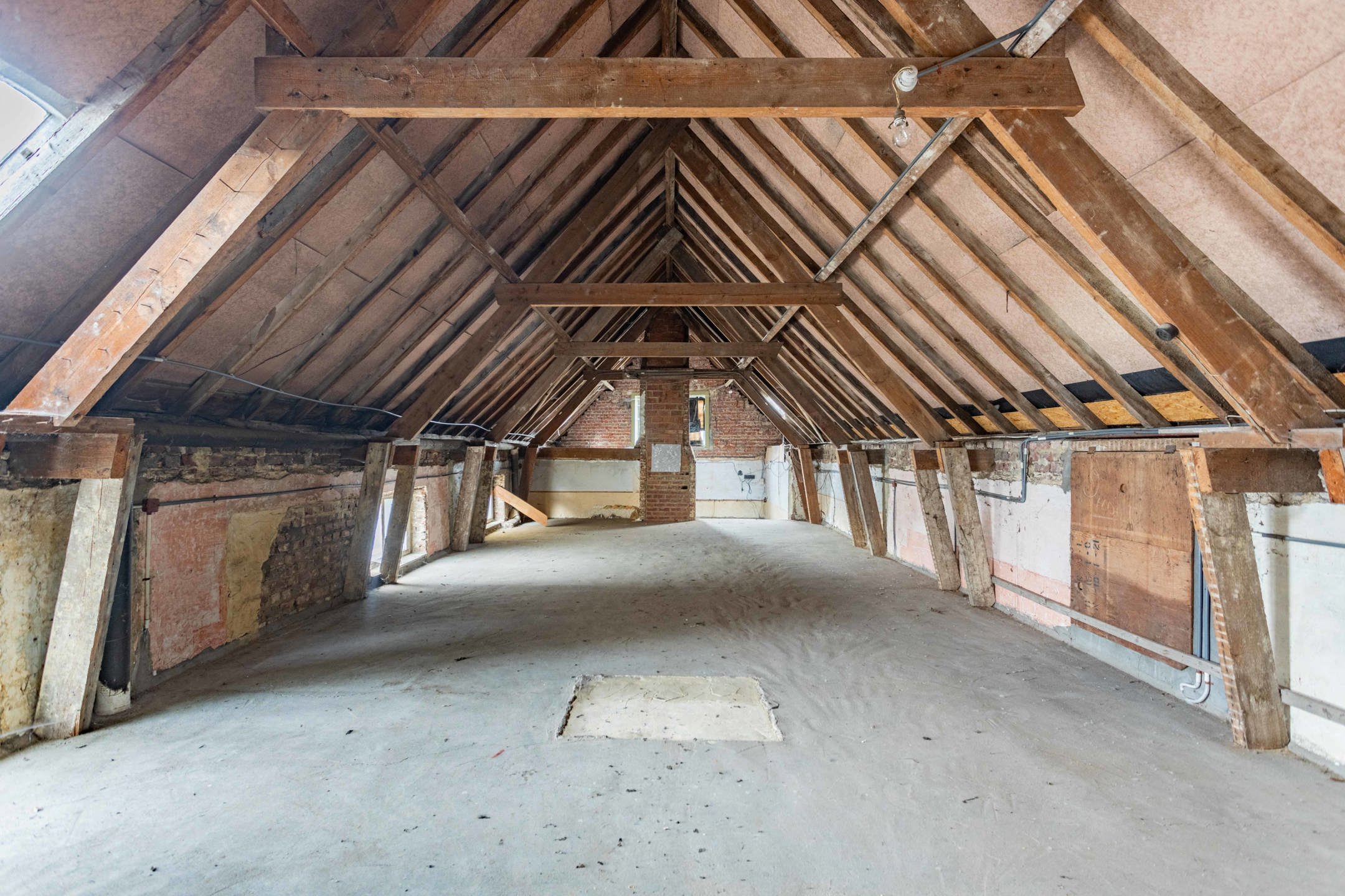Uniek renovatieproject met kapel in Sint-Blasius-Boekel foto 17