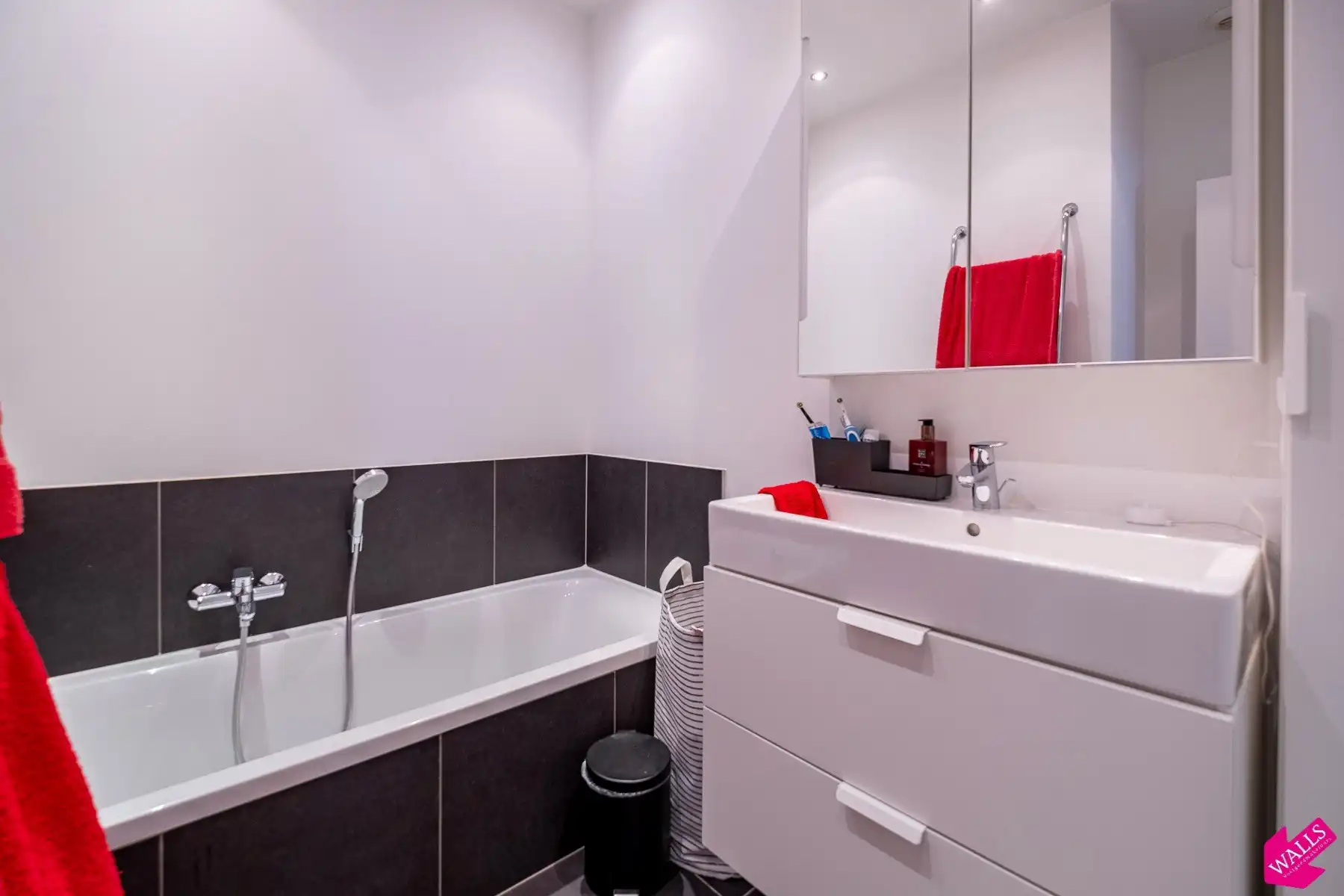 Prachtig nieuwbouw appartement met terras op 't Zuid foto 16