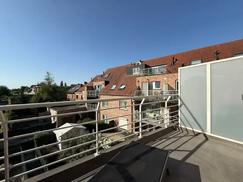 Prachtig appartement met terras en garage in het centrum van Lebbeke foto 14
