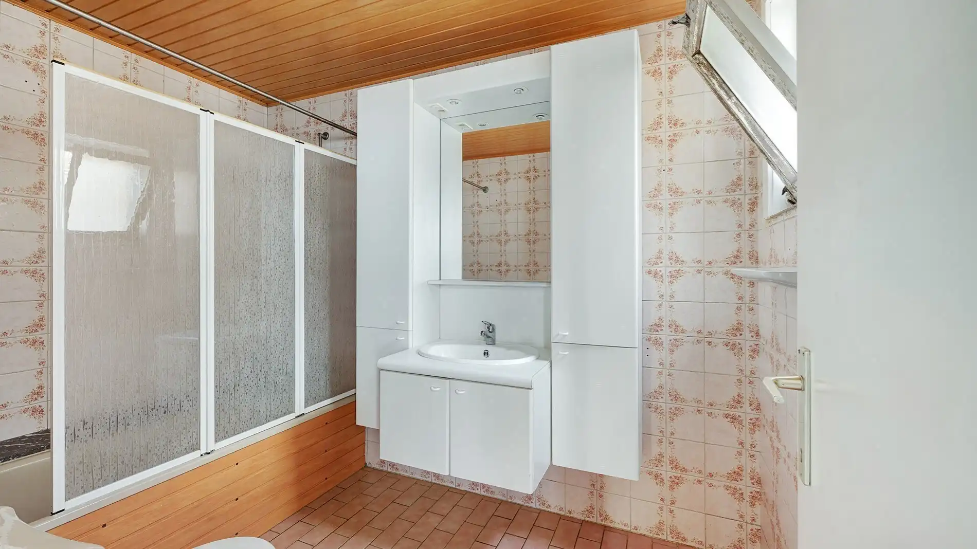 Grote, brede woning met leuke stadstuin te Heist-aan-Zee foto 11