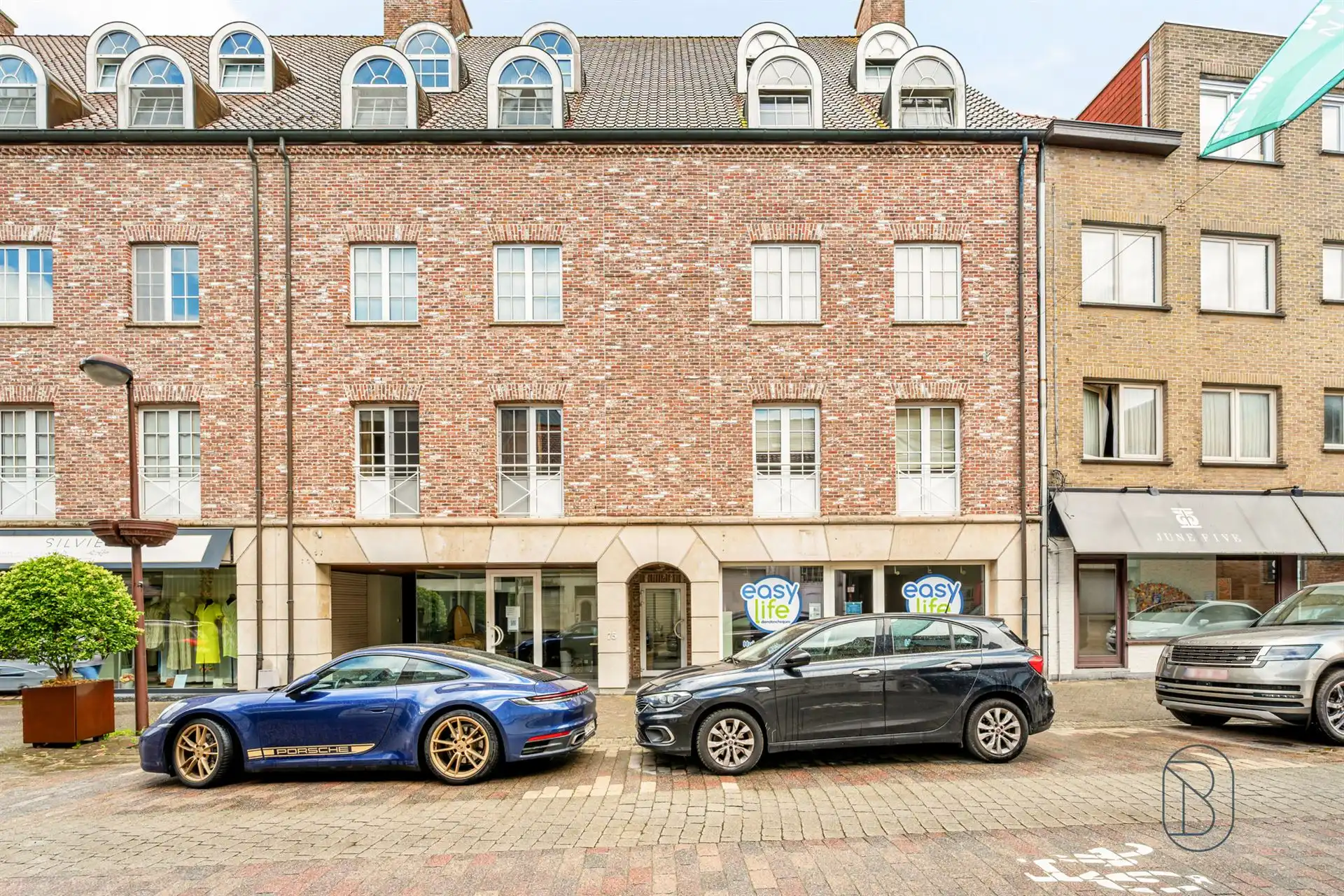 Exclusief appartement van 184 m² in het centrum van Waregem! foto 5