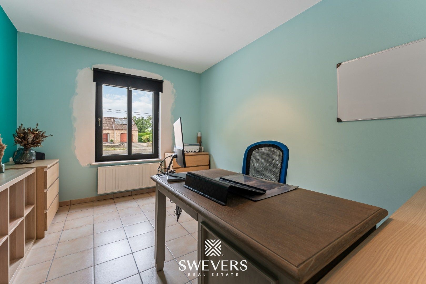 Landelijke vrijstaande woning met ruime slaapkamers, zonnig terras en tuin foto 19