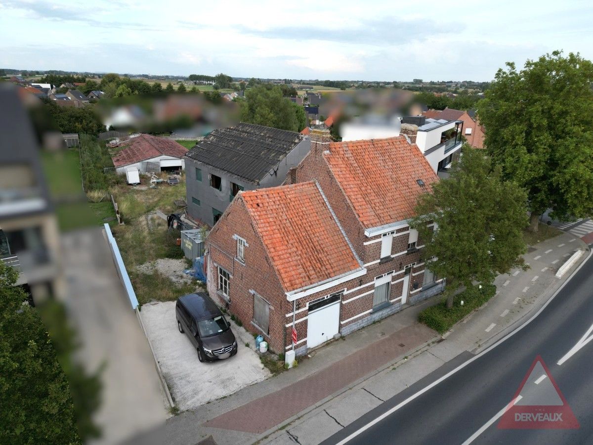 Hoofdfoto van de publicatie: Passendale - Woning (in casco) met loods