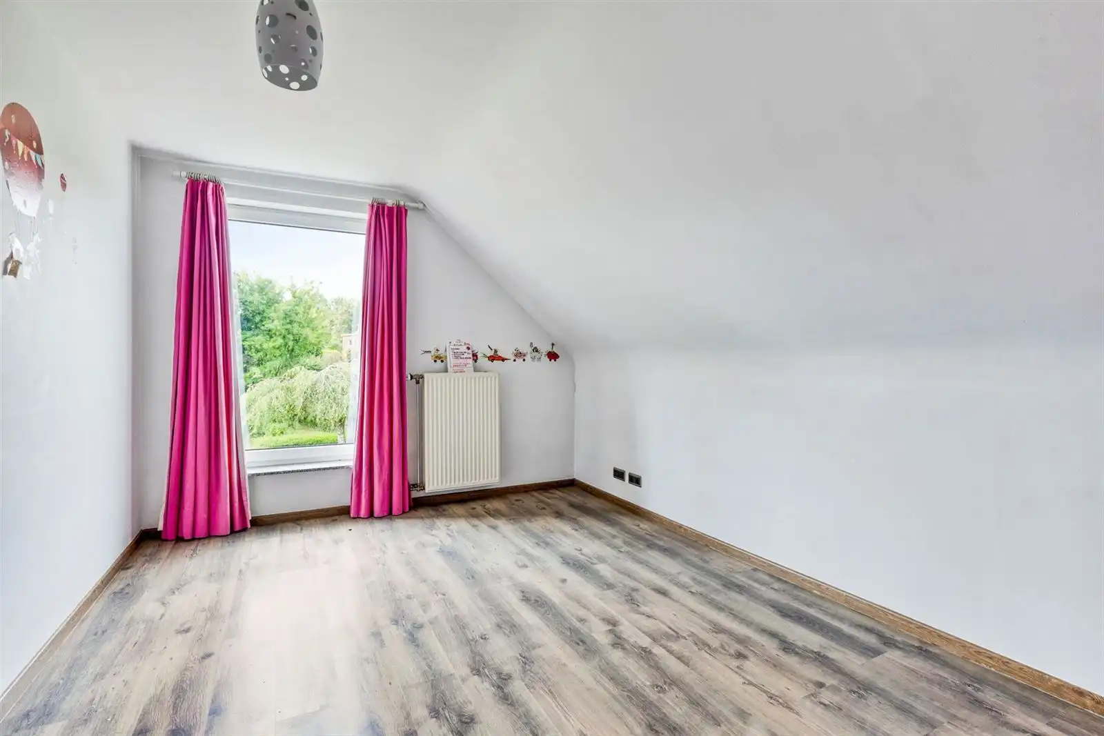 Ruime villa te huur op rustige locatie foto 24