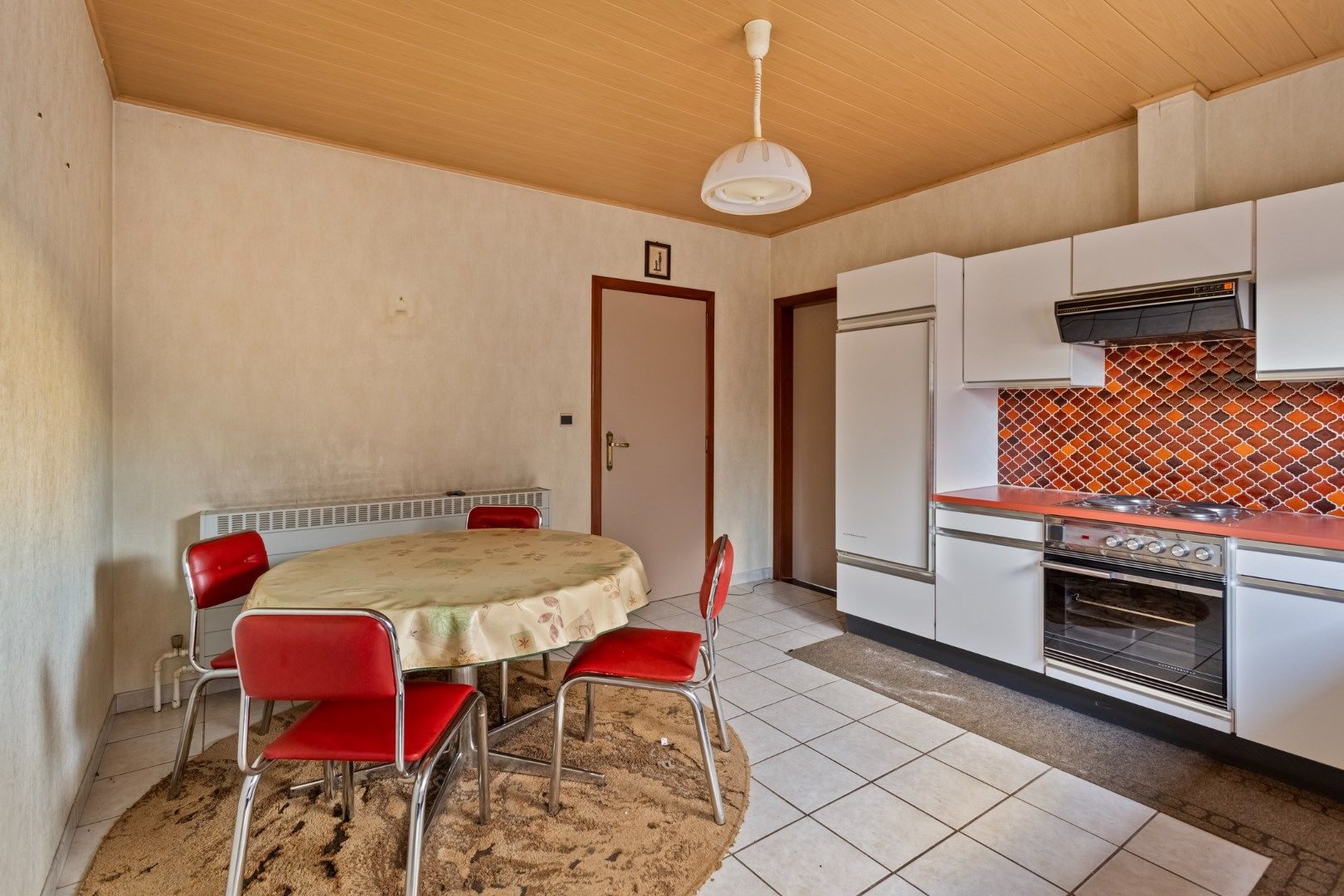 Gelijkvloerse onderkelderde woning met 3 slaapkamers, rustig gelegen in Bergom-Herselt! foto 7