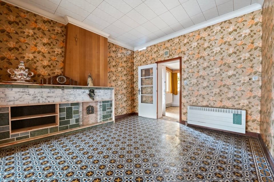 TE RENOVEREN GEZINSWONING MET VEEL POTENTIEEL IN HET LANDELIJKE MONTENAKEN foto 17