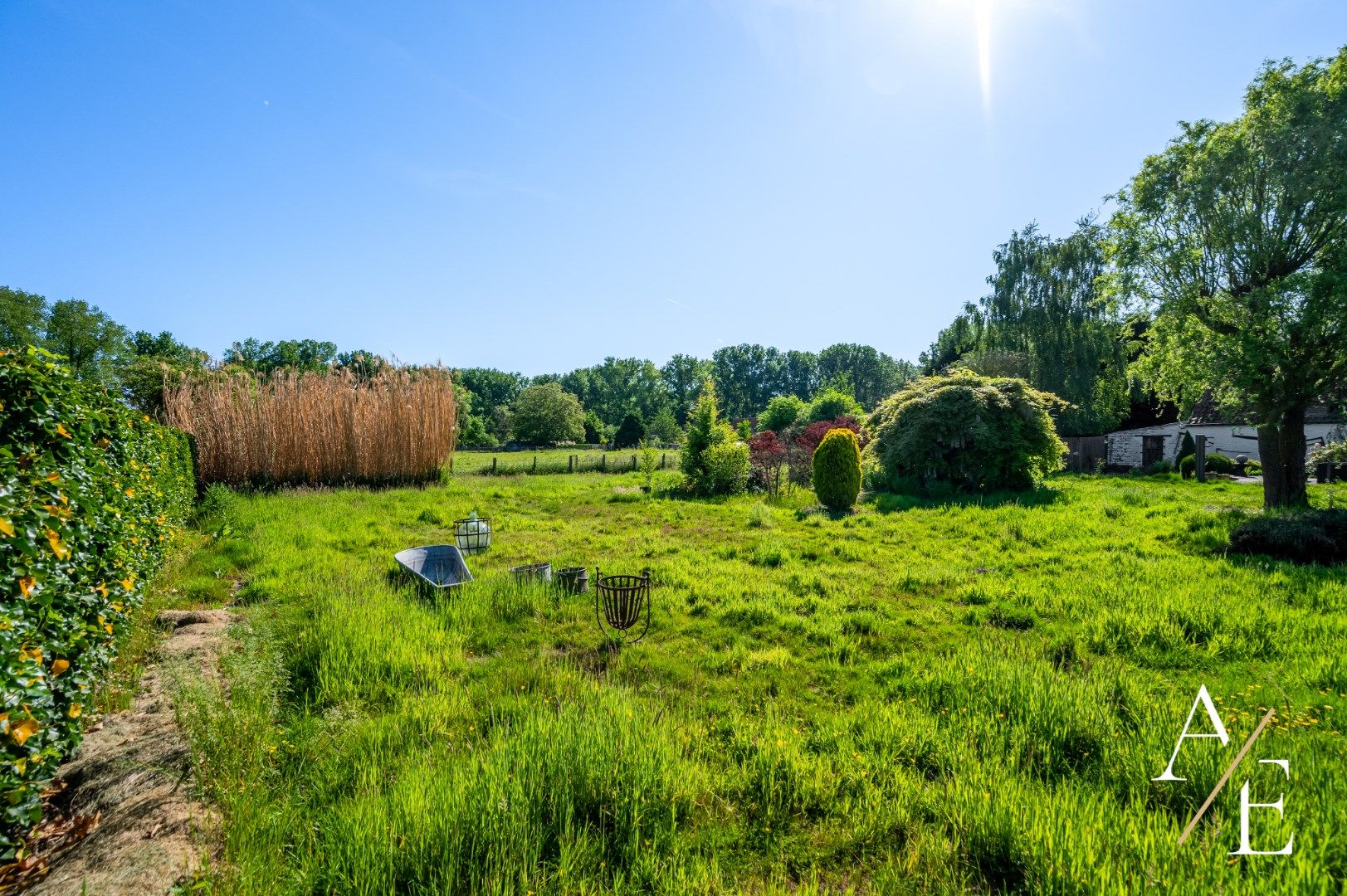 Authentieke half-open fermette “Windekind” in hartje Aaigem foto 13