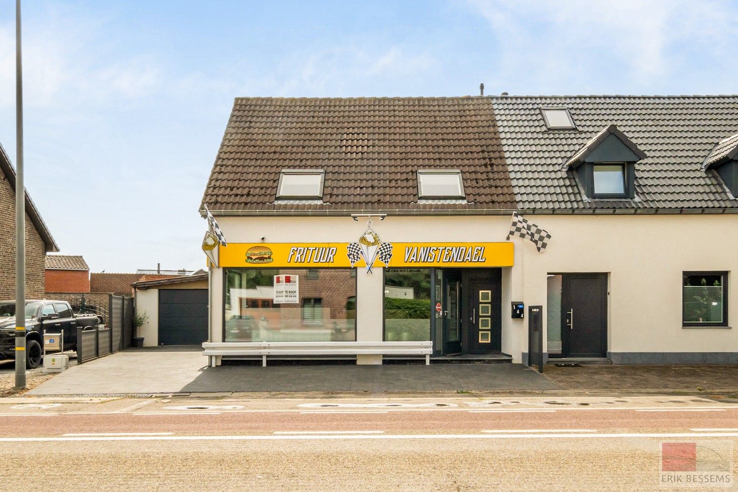 Commercieel te koop foto {{pictureIndex}}