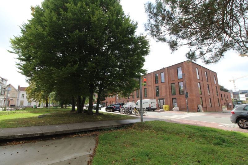 Nieuwbouwappartement te huur in Kortrijk foto 2
