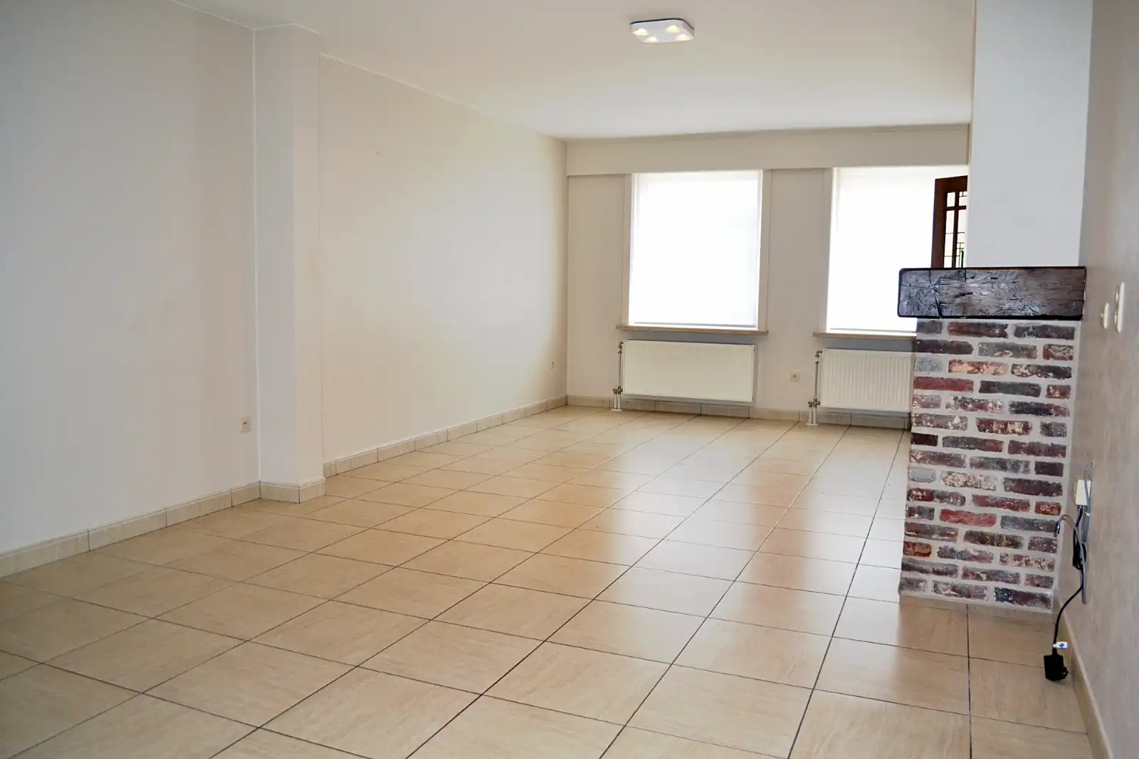 Ruime gezinswoning in het hart van Ardooie! foto 5