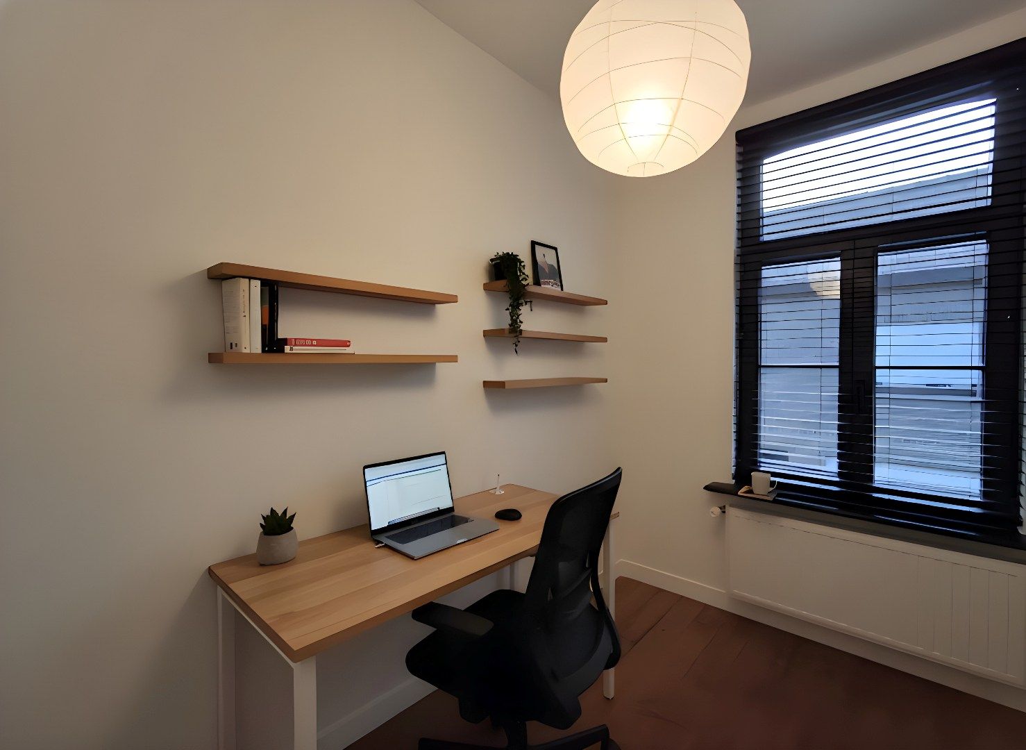 CHARMANTE GEZINSWONING MET 3 SLPKS EN KOER IN HARTJE DENTERGEM foto 9