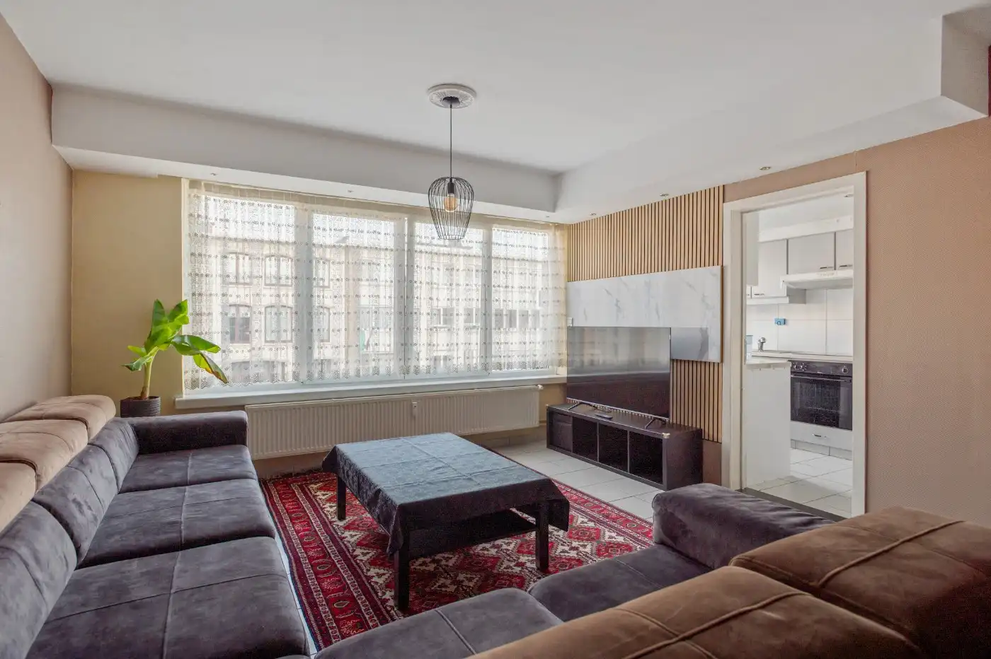 Gezellig app. op 1e verd. met 2 slpk., balkon én garage foto 6