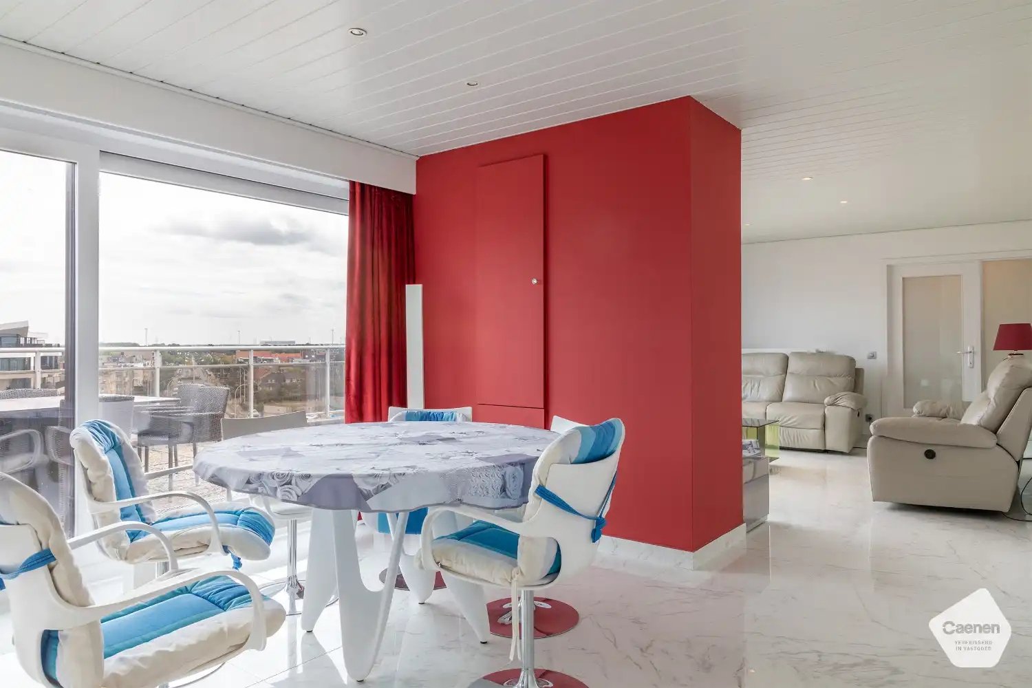 Penthouse met 2 slaapkamers te koop in het hartje van Blankenberge! foto 14