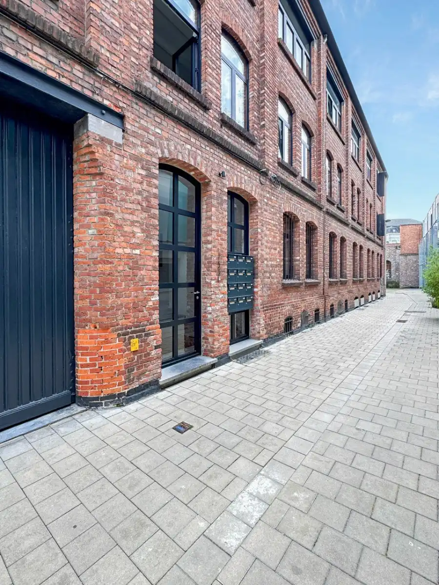 Karaktervolle Loft in historische pianofabriek! foto 2