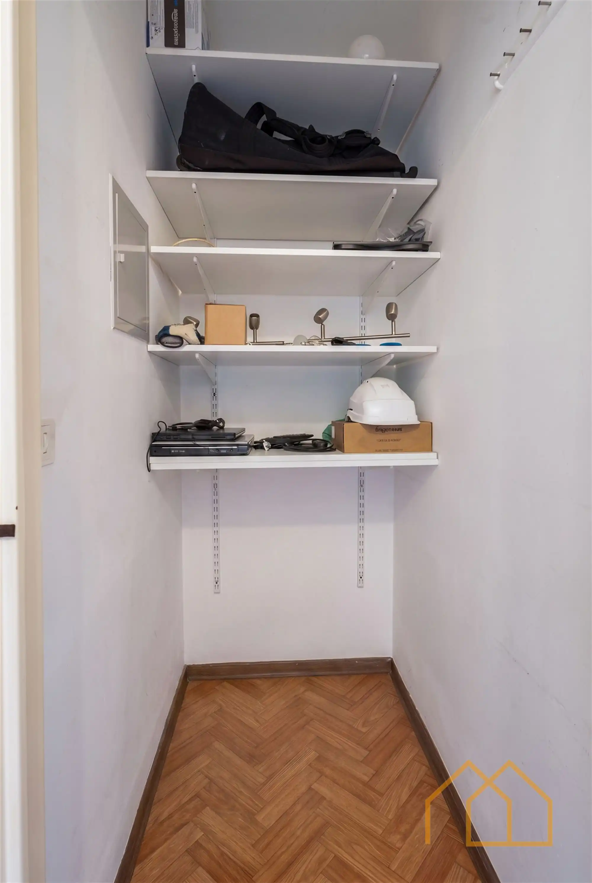 Ruim appartement met 4slk en garage foto 7
