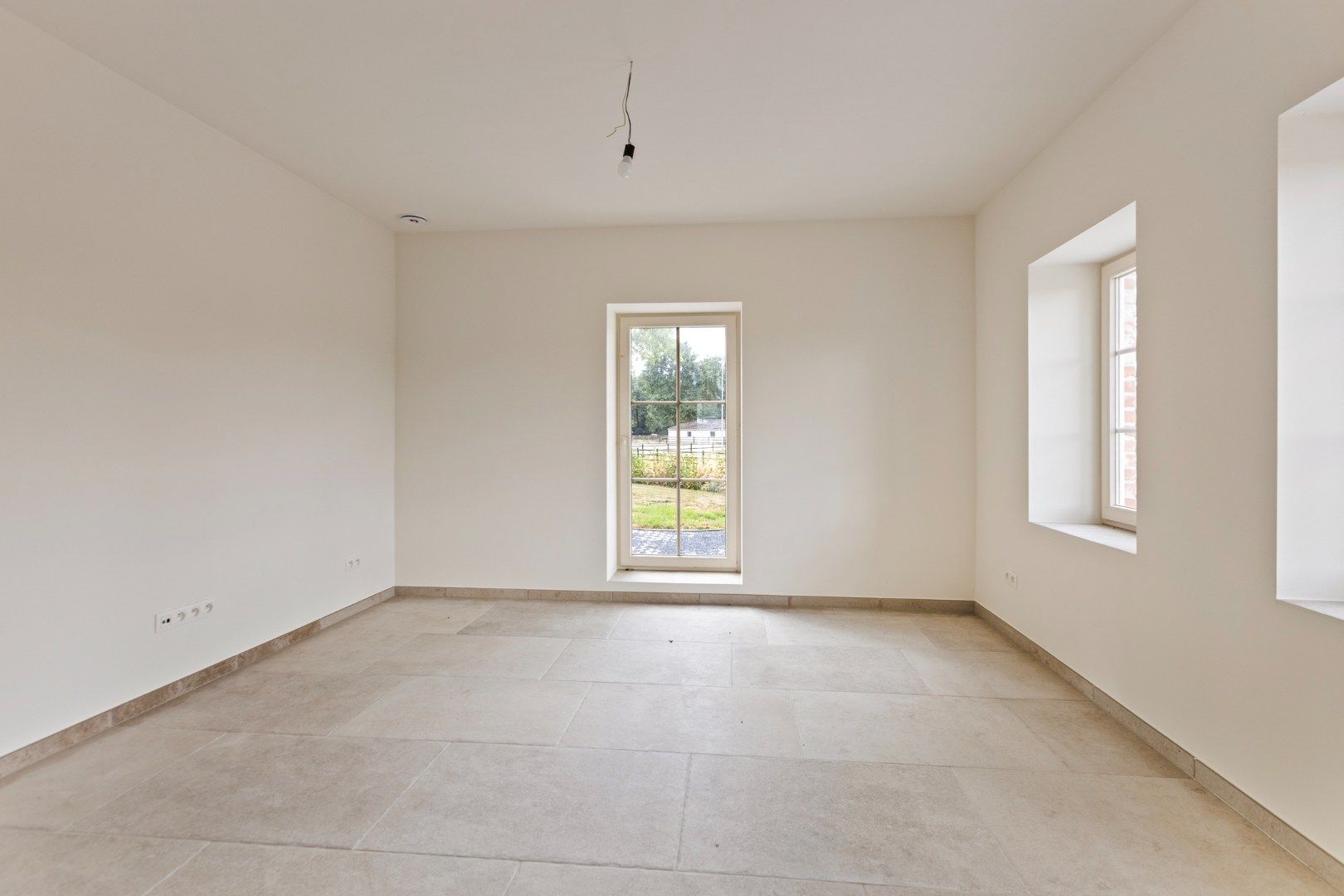 Recent gerenoveerde woning met 5 slaapkamers in Olmen! foto 9