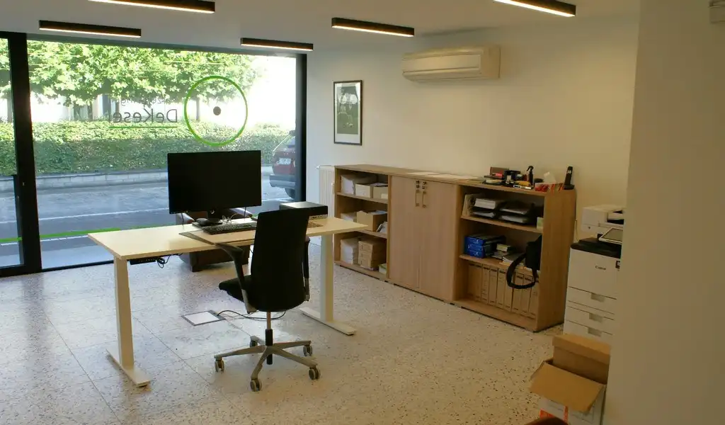 Burelen te huur in New Westral Business Center te Nazareth foto 6