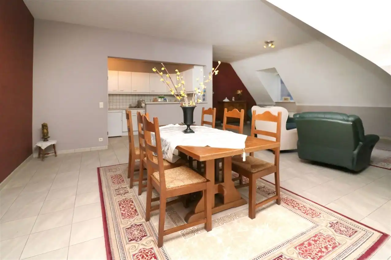 Appartement, 2 slpk, autostaanplaats in carport foto 10