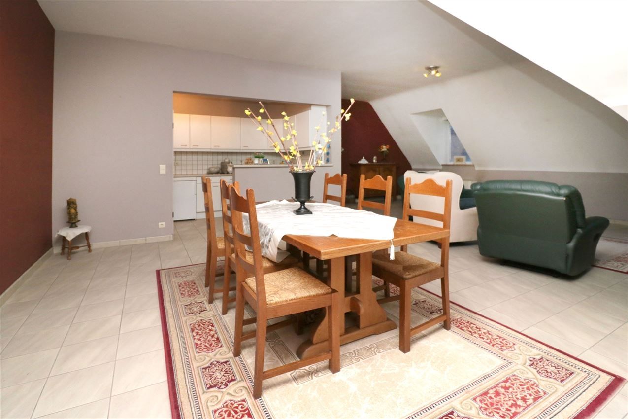 Appartement, 2 slpk, autostaanplaats in carport foto 10