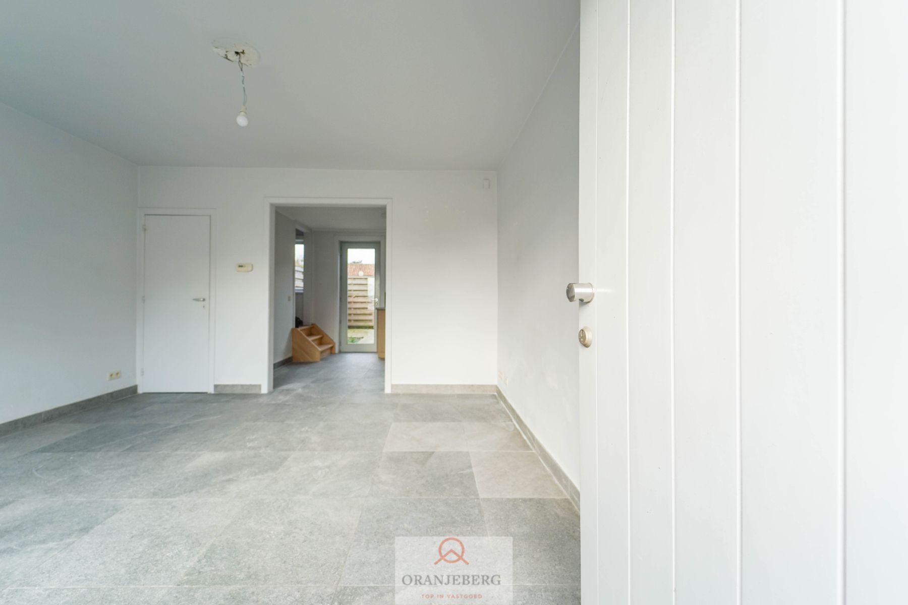 Knusse starterswoning te Lievegem-Waarschoot foto 9