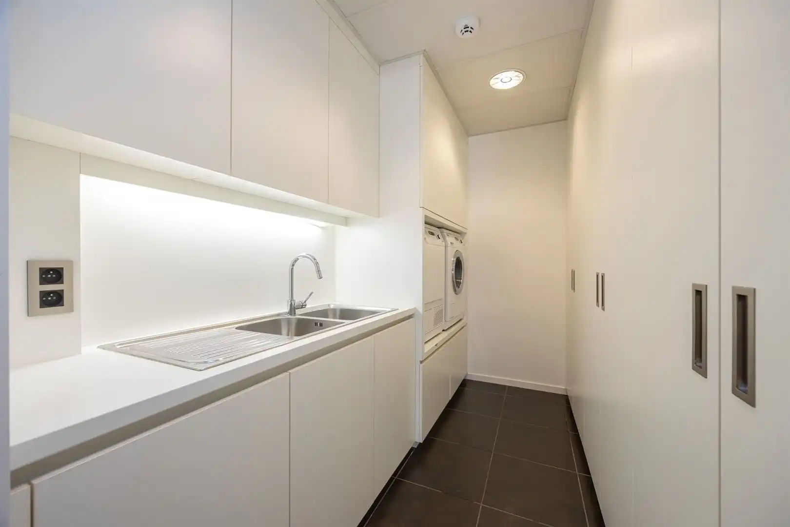 Bel-étage appartement ca 410m² op het Zuid foto 20