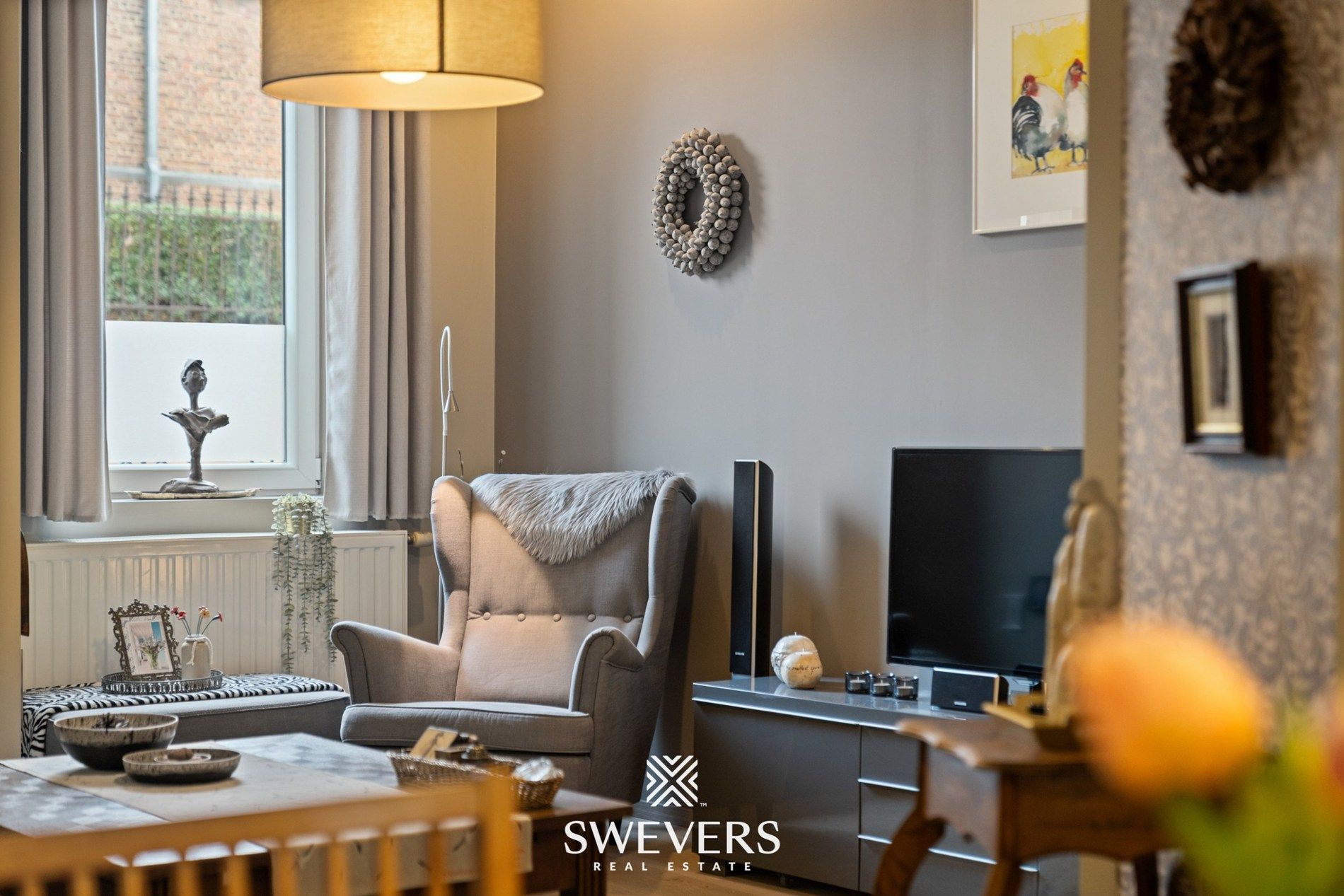 Instapklare, charmante rijwoning met terras in het groene Jesseren   foto 3