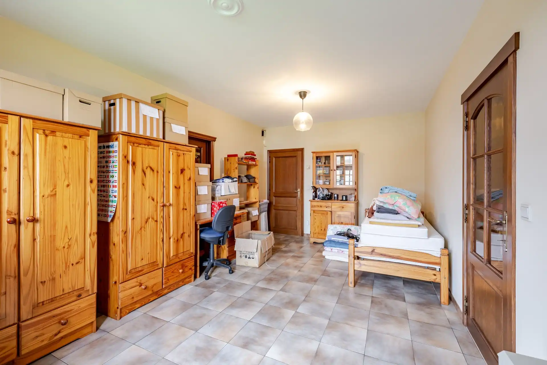 Villa met 4 slaapkamers, bureel en uitstekende bereikbaarheid in Meerbeke (Ninove) foto 13