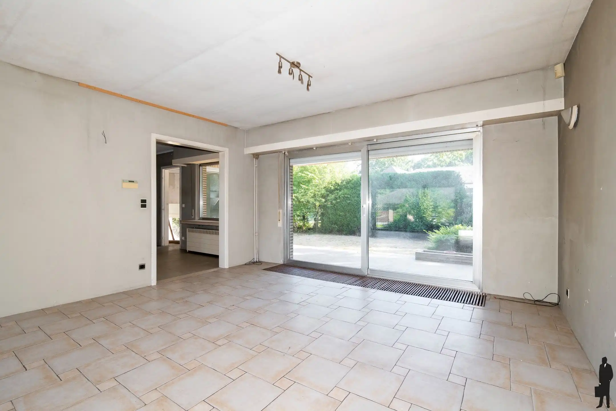Te renoveren splitlevelwoning op perceel van 1.360 m² in Malle foto 7