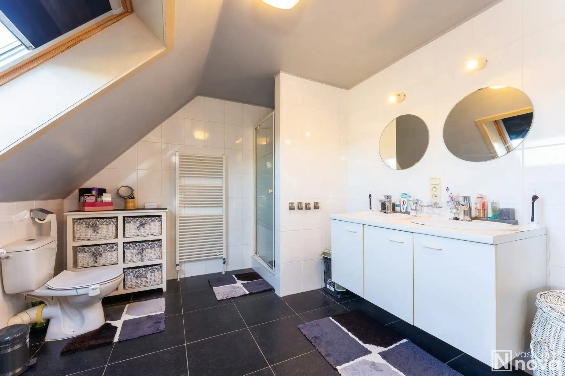 Instapklare energiezuinige half-open woning met zonnige tuin foto 13