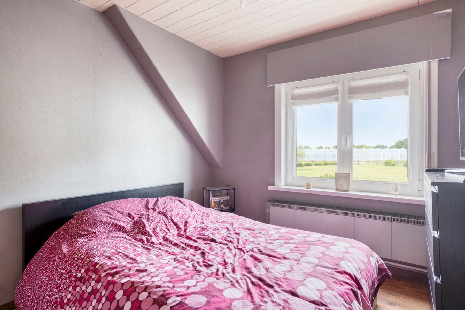 Licht te renoveren woning met zicht op groen in hartje SKW foto 16