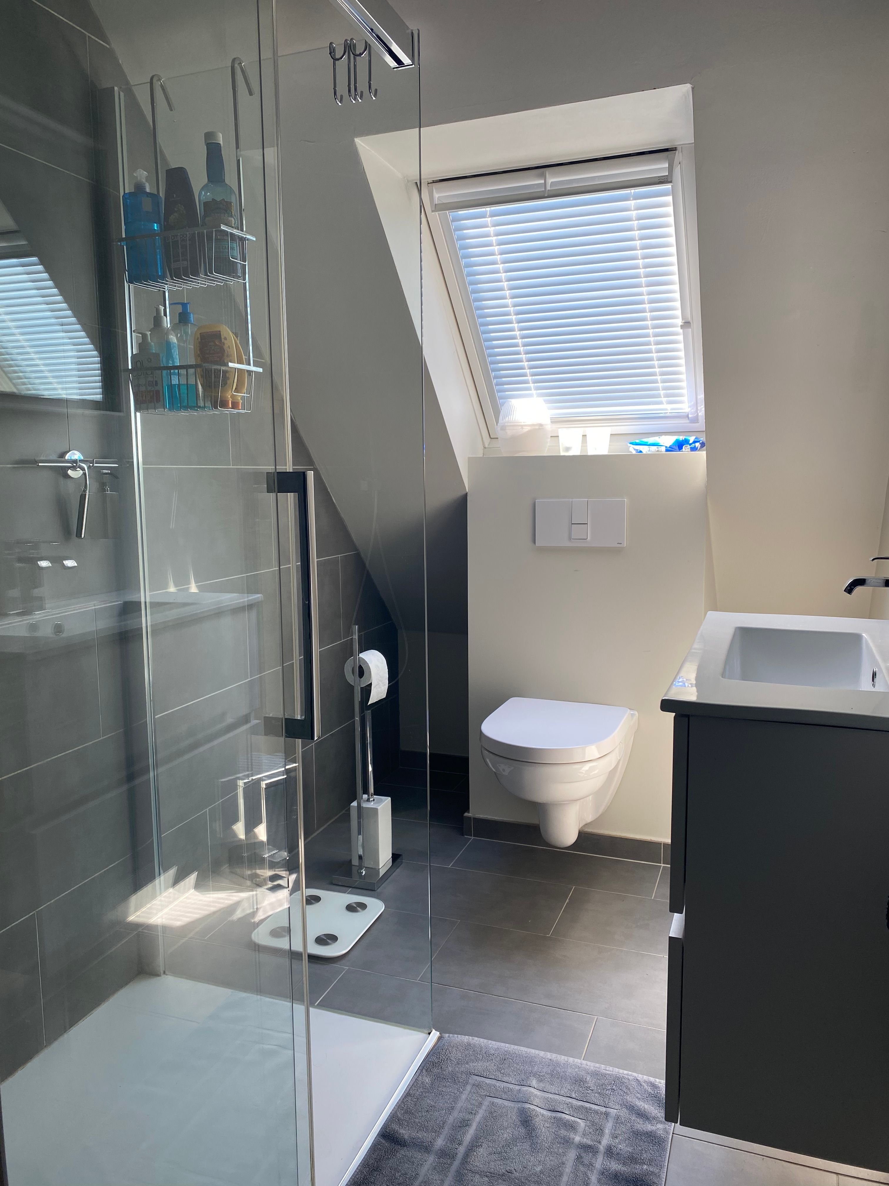 Instapklare gezinswoning met tuin en garage op perfecte locatie foto 8