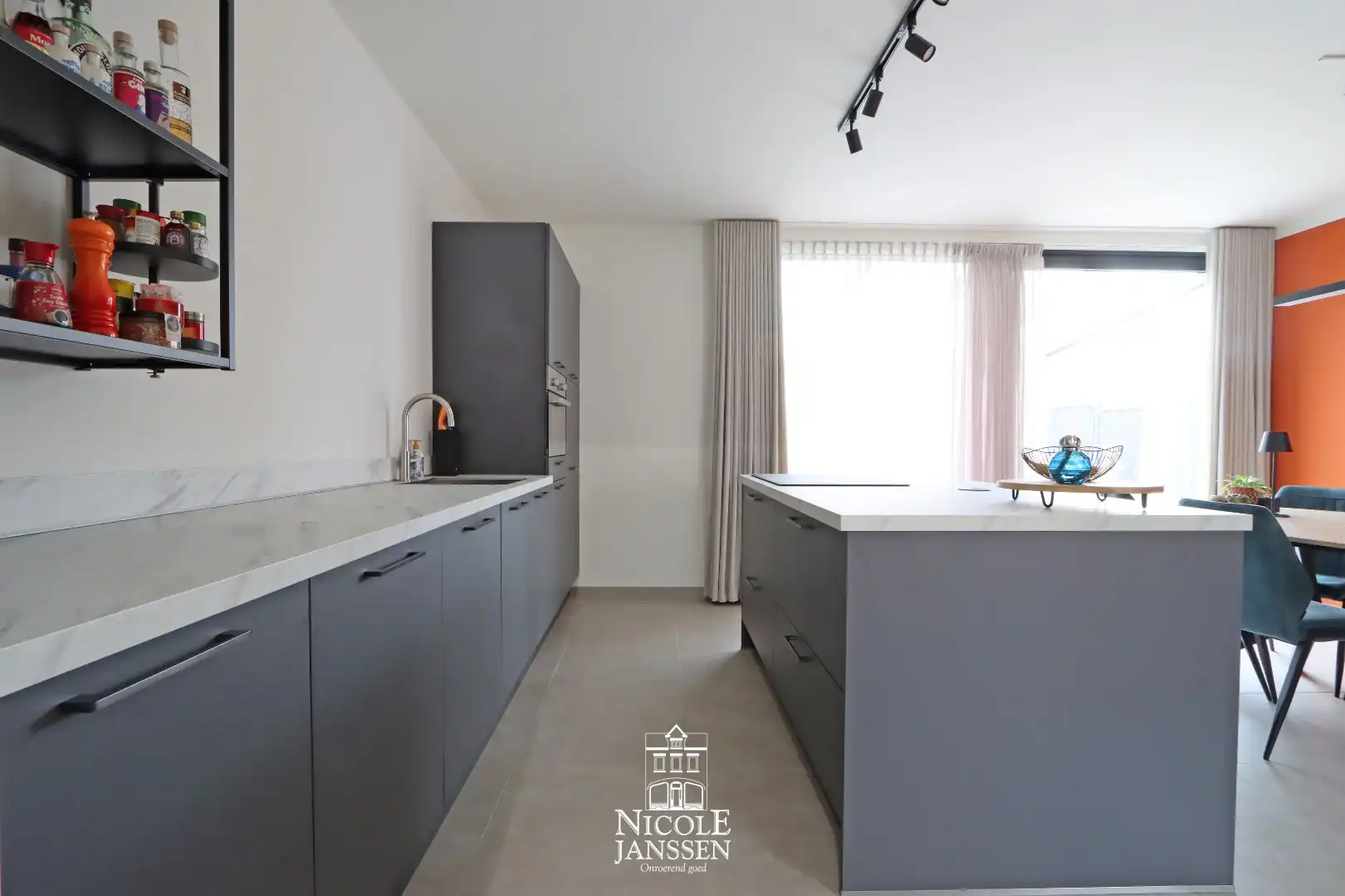 Halfvrijstaande nieuwbouwwoning met drie slaapkamers en gezellige tuin  foto 8