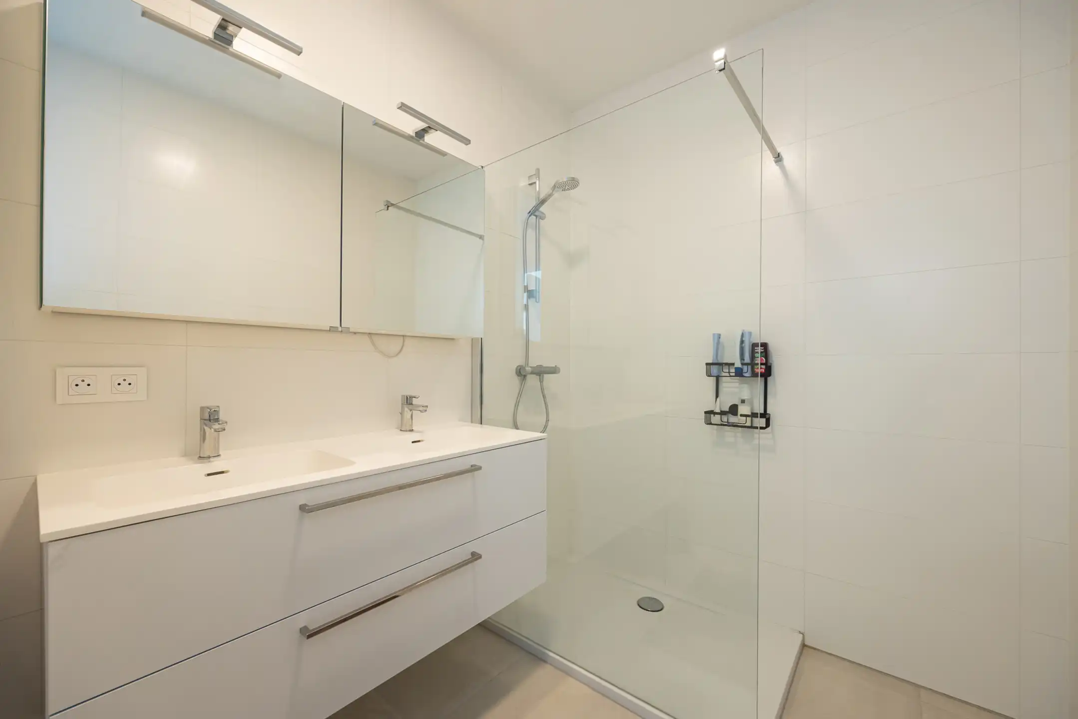 ANTWERPEN - Gemeubeld appartement op het Eilandje.  foto 12