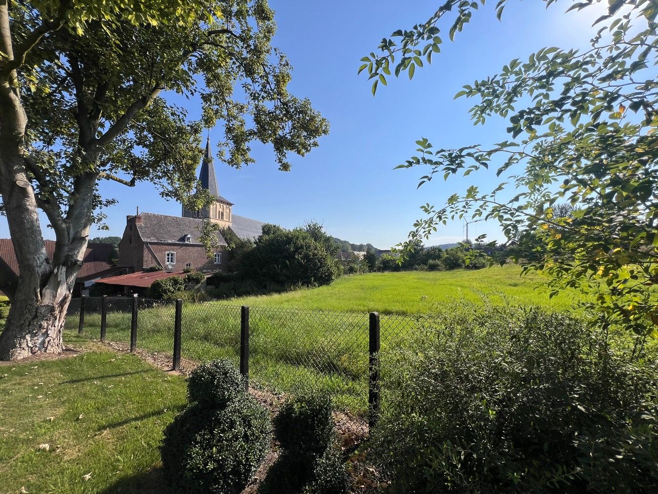 Karaktervolle villa met dubbele inpandige garage in het geliefde 's Gravenvoeren foto 3