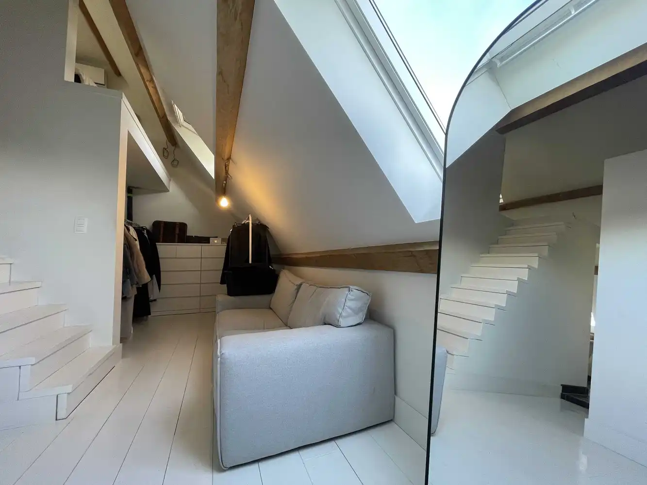 Smaakvol gerenoveerde karaktervolle wijkwoning foto 29