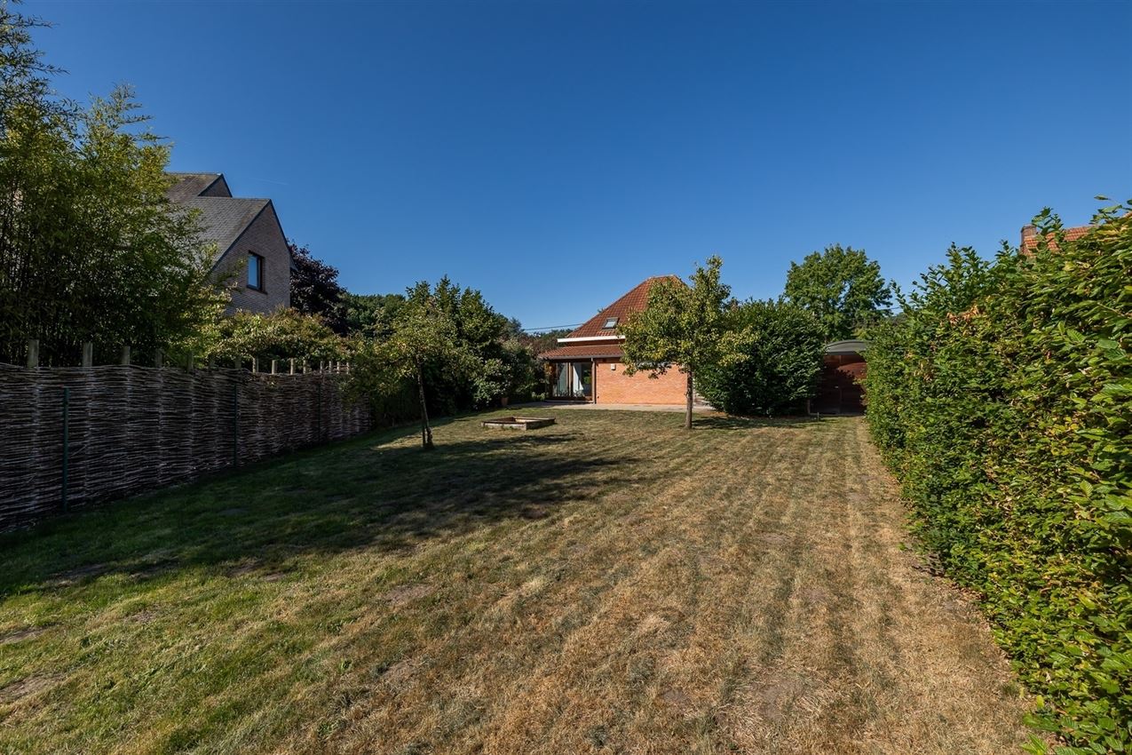 label d, mooie tuin op zuidoosten, instapklaar foto 2