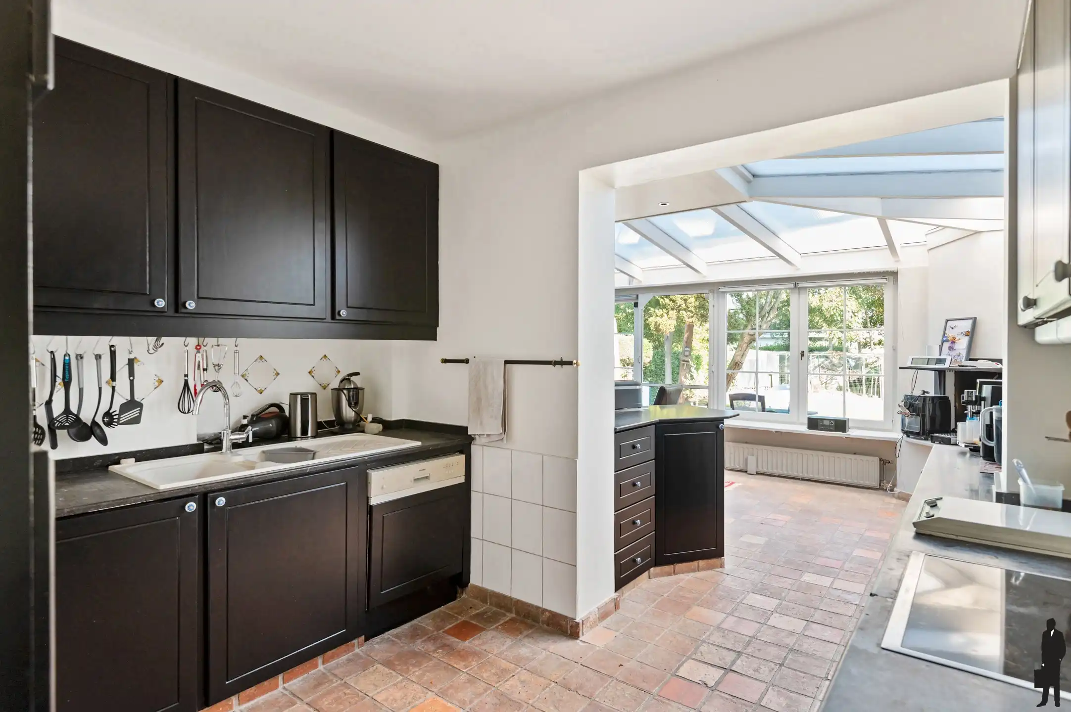 Welgelegen charmante villa met 3 slpks en bureau op GLVL foto 11