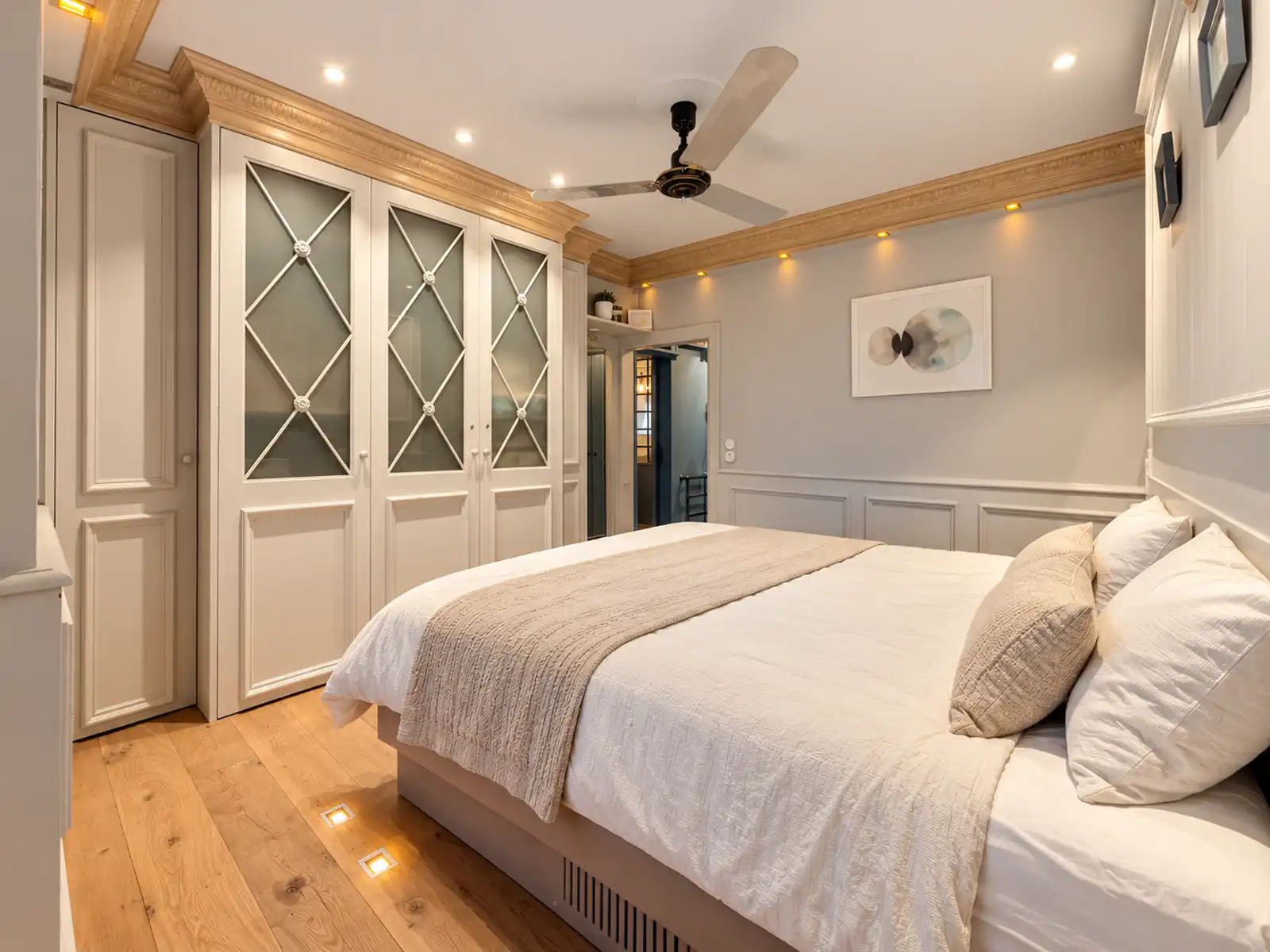 Authentiek appartement met warme uitstraling nabij de zee  foto 11